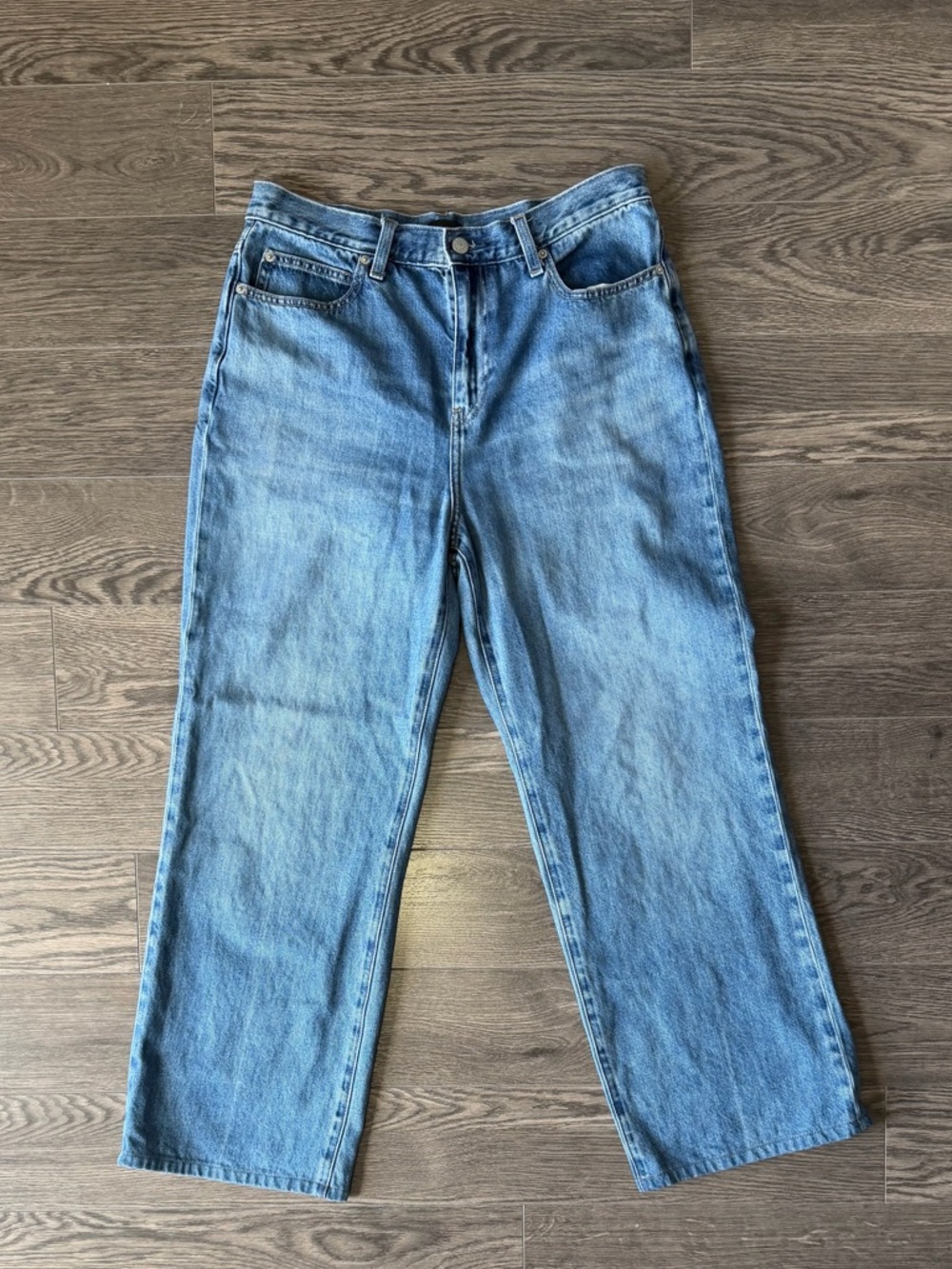 Uniqlo Women’s Loose Blue Jeans (Petite)